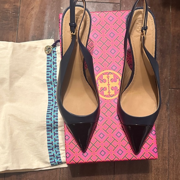 Tory Burch Penelope Slingback -NIB-3” Heel Navy Cap Toe Heels-Made in Italy - Picture 2 of 14